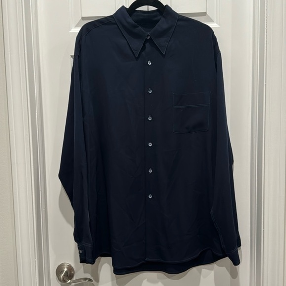 Robert Barakett men’s button down navy shirt size xl 100% tencel Lyocel